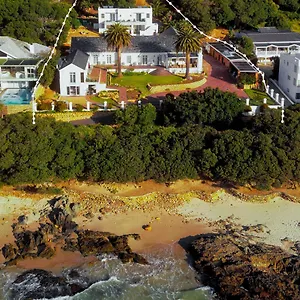Manor On The Bay Guest house