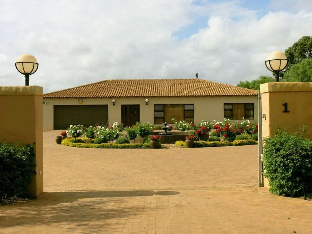 New Hunters Moon Hotel Kraaifontein South Africa