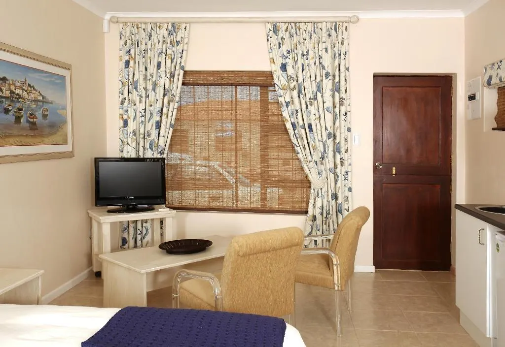 New Hunters Moon Hotel Kraaifontein 3*,  South Africa